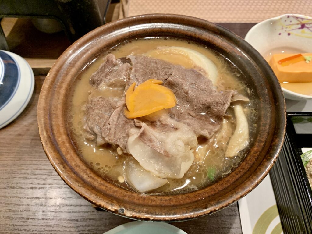 「和牛の味噌陶板」