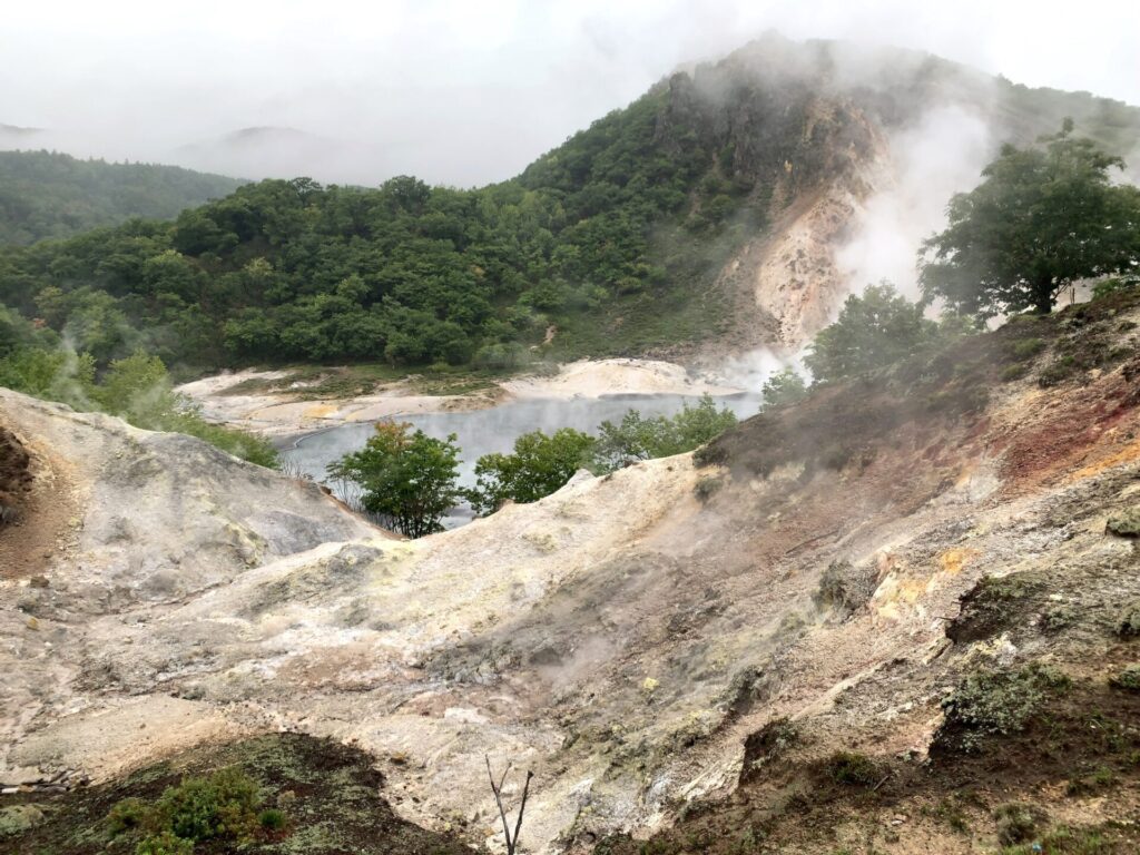 大湯沼