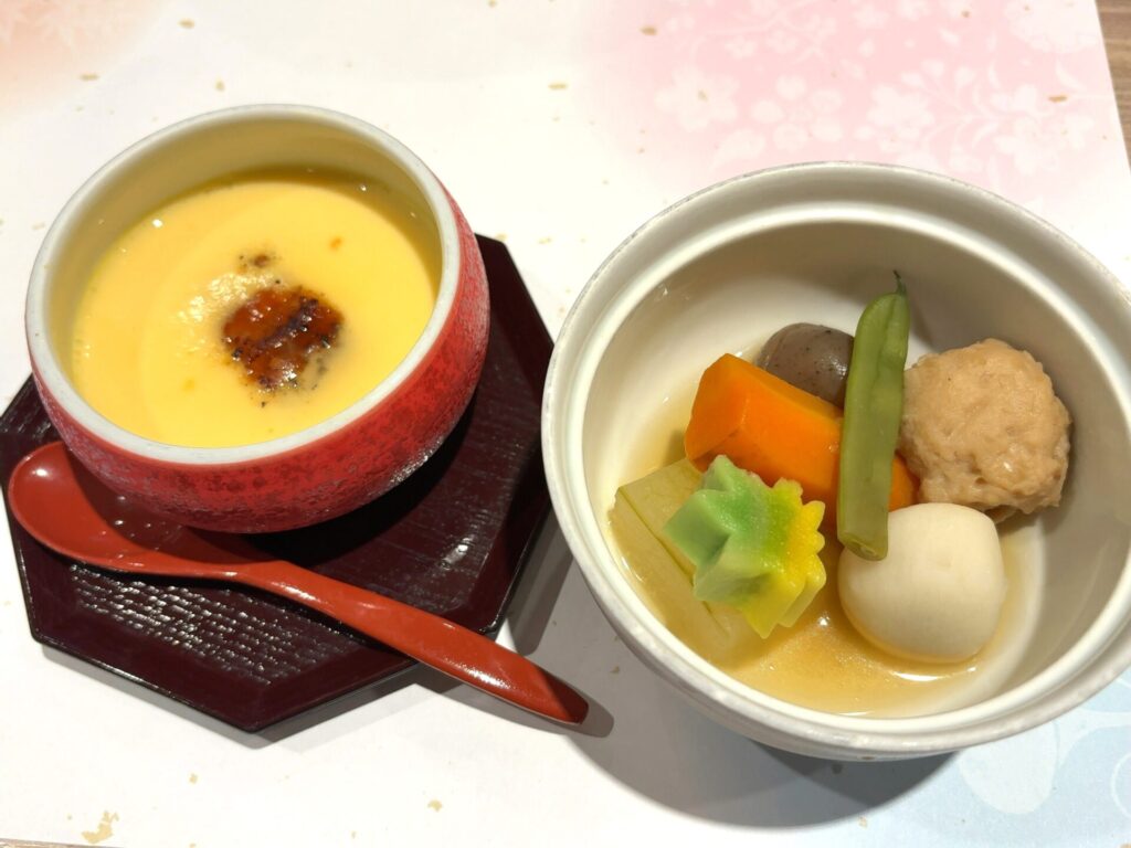 青雲荘、夕食の「鰻蒸」と「夏野菜の炊き合わせ」